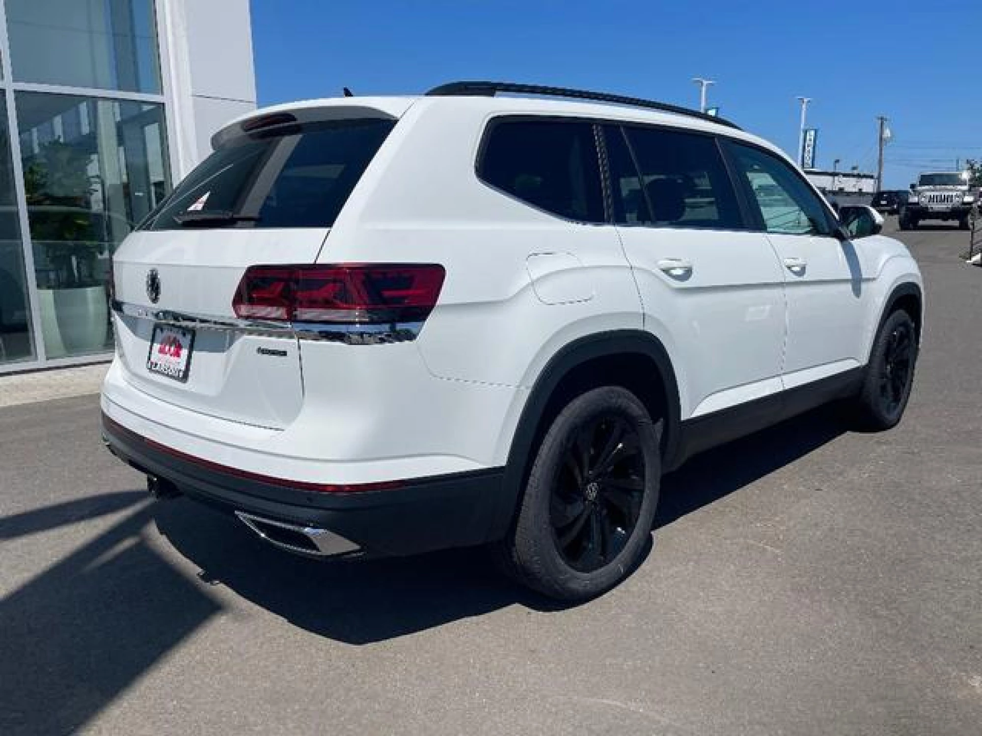 2023 Volkswagen Atlas 3.6L SE w/Technology