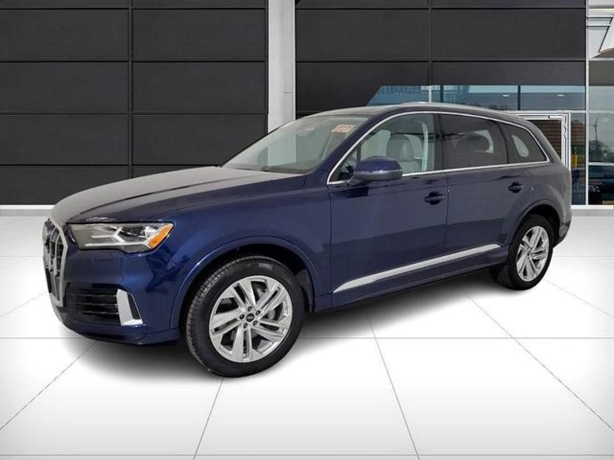 2022 Audi Q7 55 Premium Plus