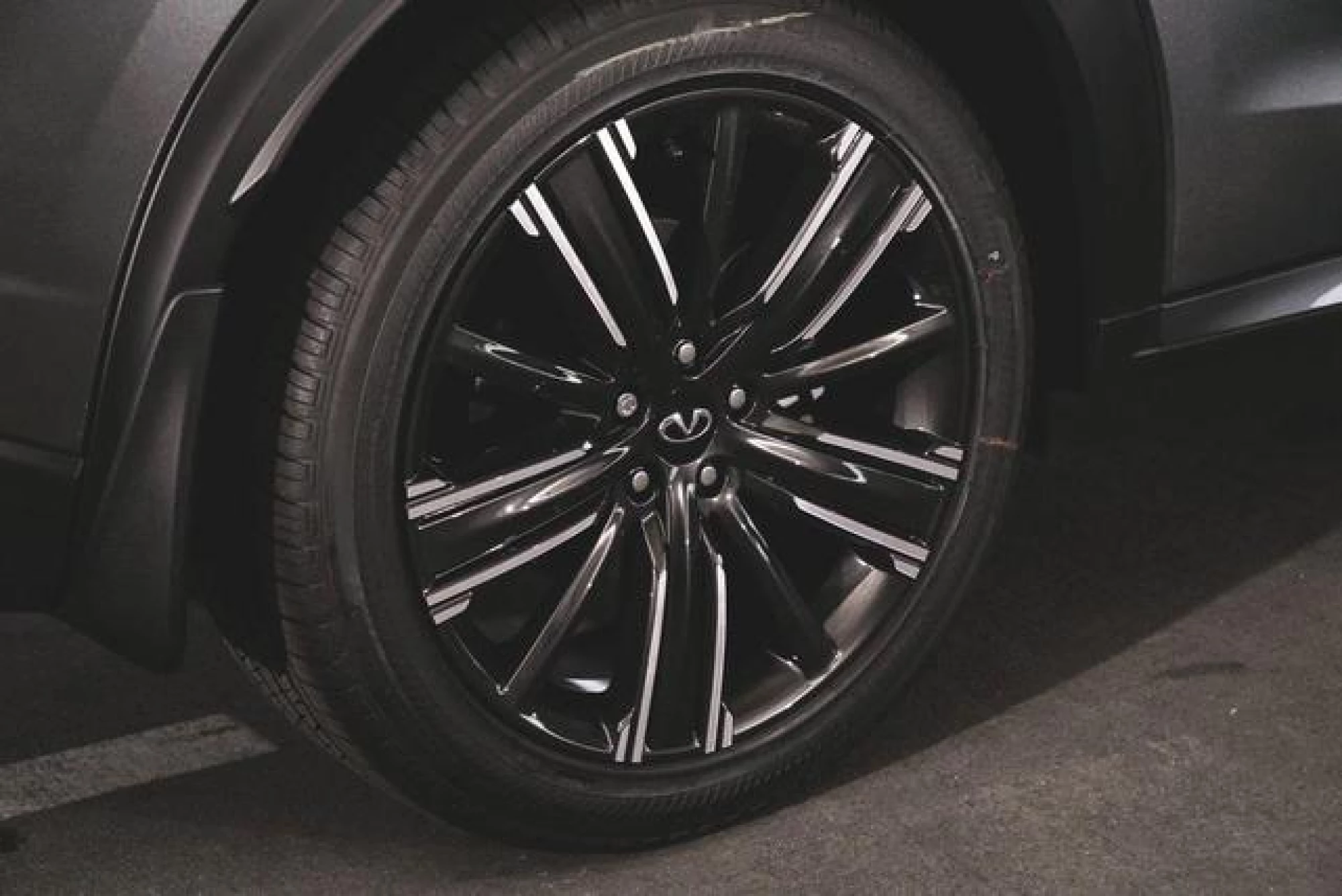 2023 INFINITI QX50 SENSORY