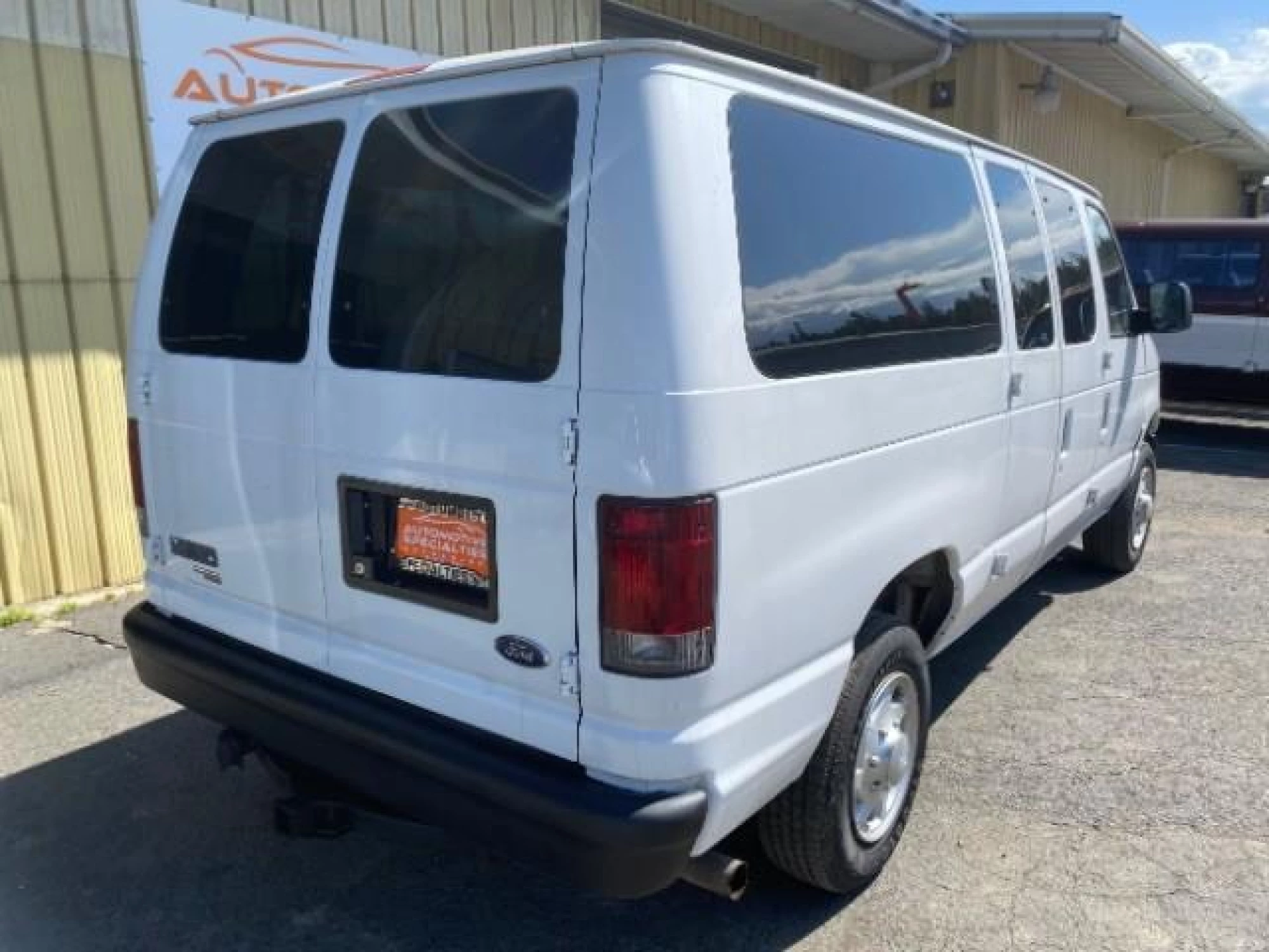 2007 Ford E350 Super Duty XL