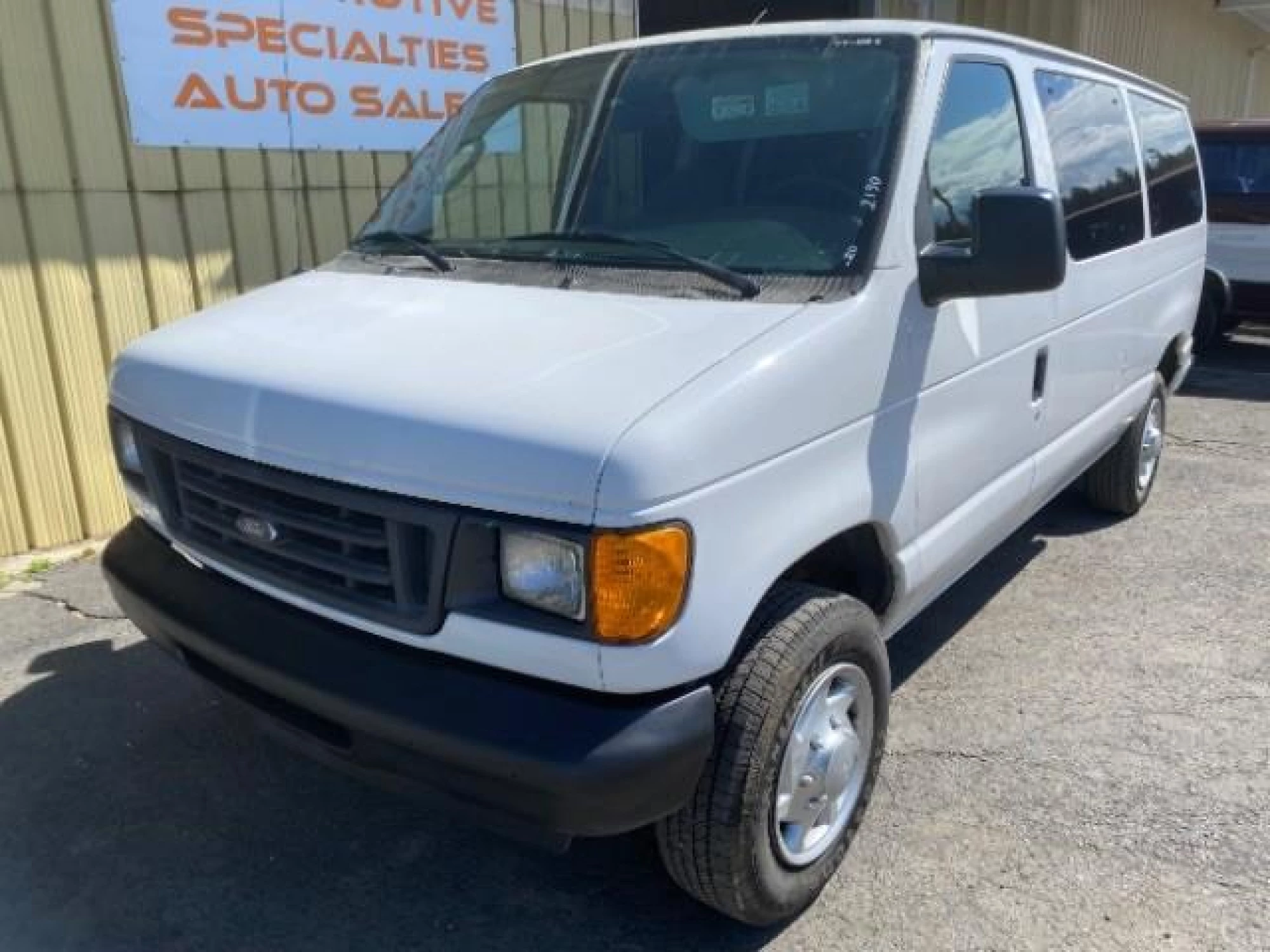 2007 Ford E350 Super Duty XL