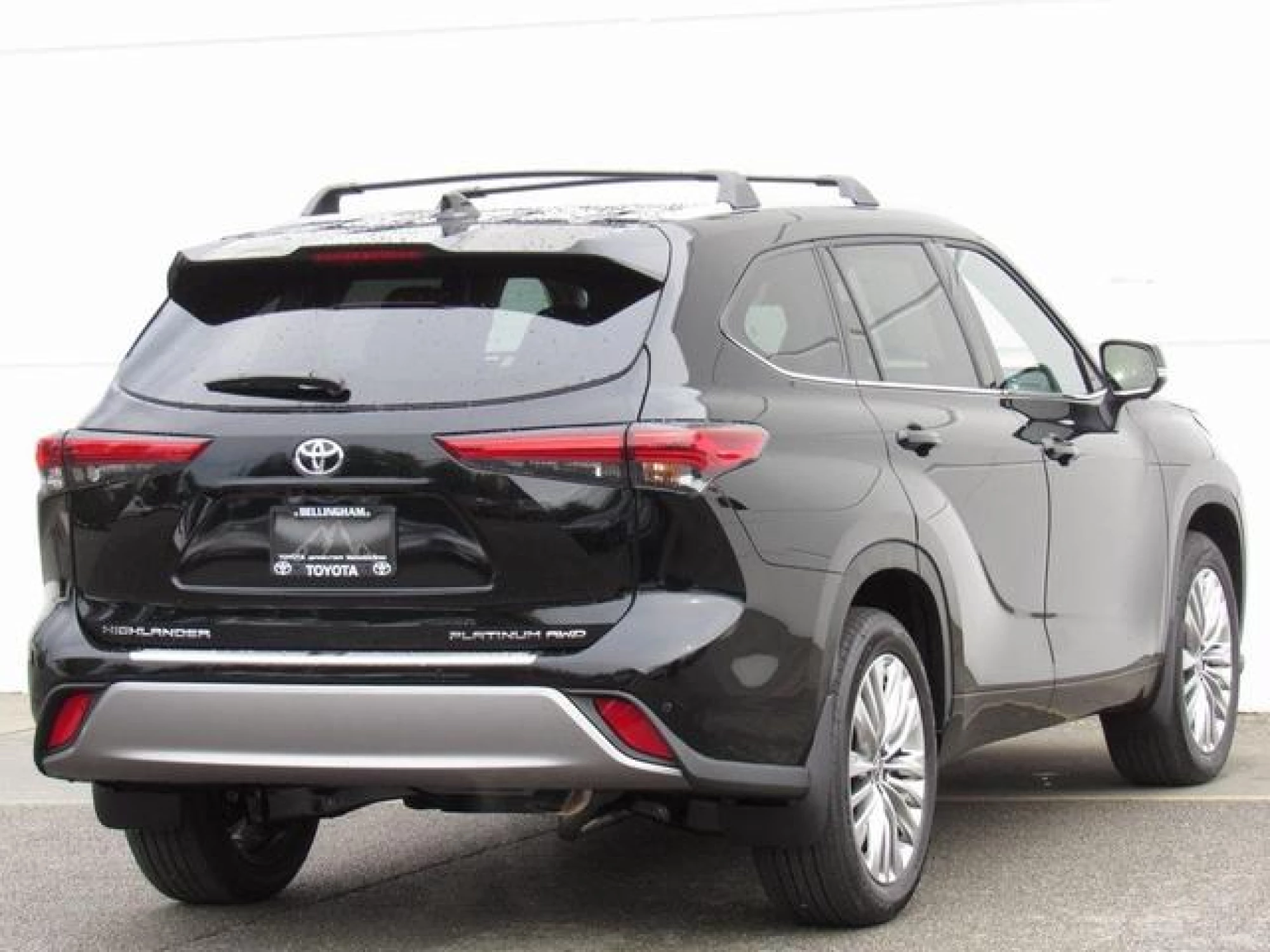 2023 Toyota Highlander Platinum