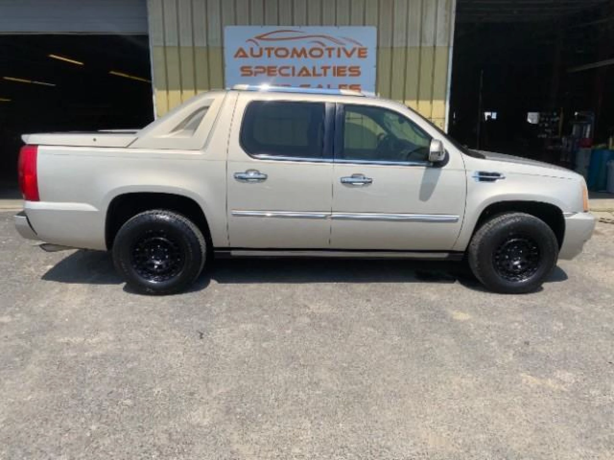 2007 Cadillac Escalade EXT Base