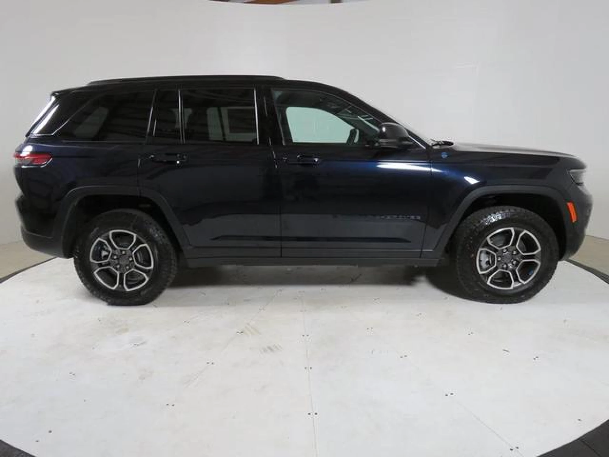 2023 Jeep Grand Cherokee 4xe Trailhawk