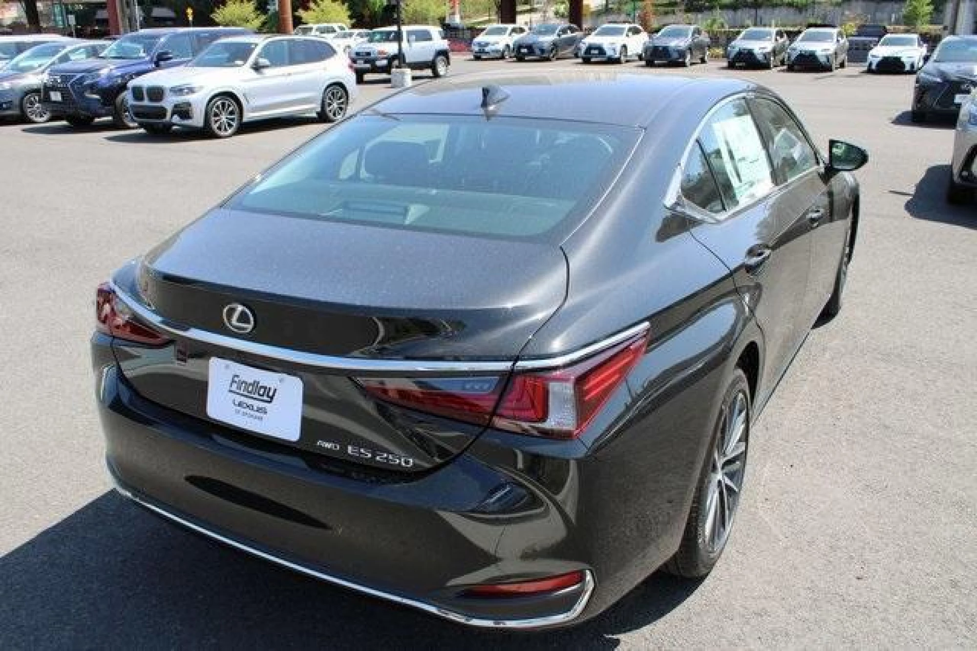 2023 Lexus ES 250 Base
