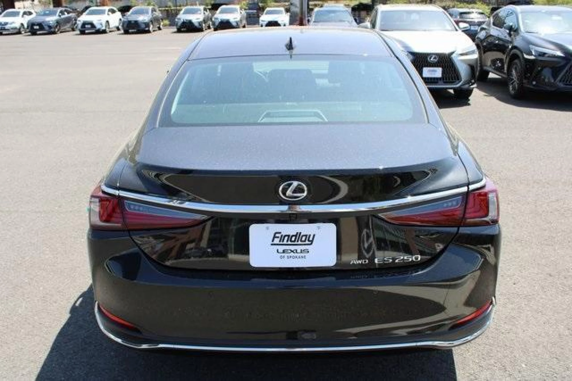 2023 Lexus ES 250 Base