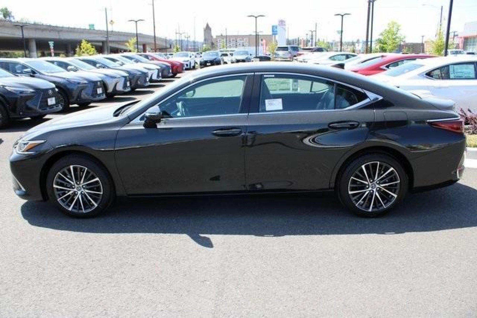 2023 Lexus ES 250 Base