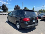 2011 Volkswagen Routan SE