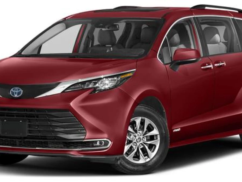 2023 Toyota Sienna XLE