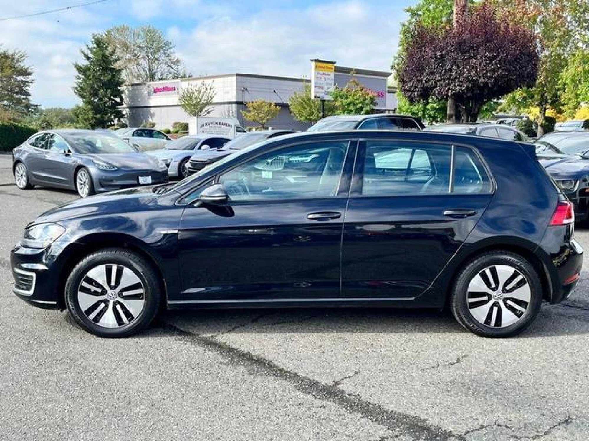 2019 Volkswagen e-Golf SE