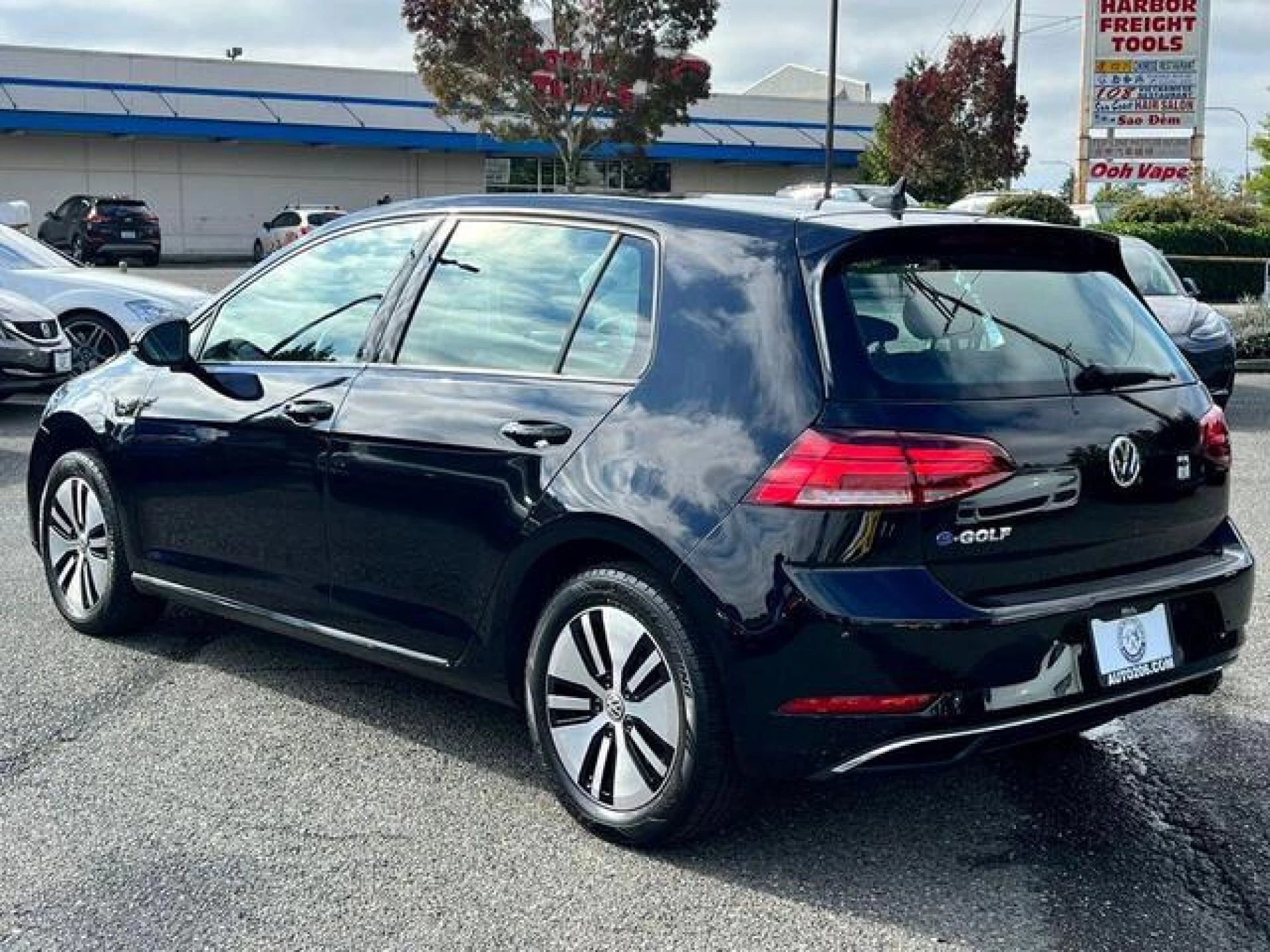 2019 Volkswagen e-Golf SE
