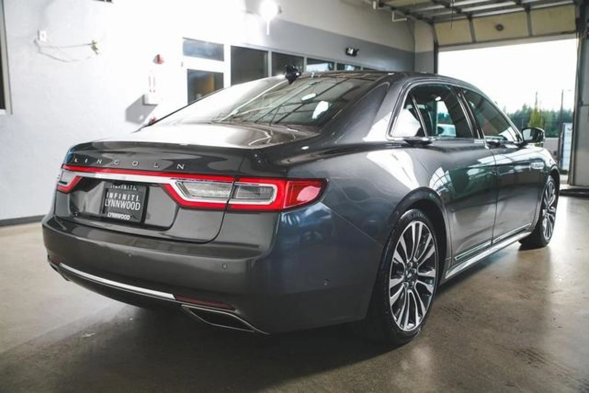 2018 Lincoln Continental Reserve