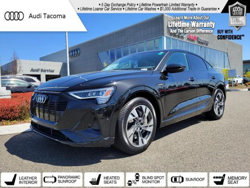 2023 Audi e-tron S line Premium