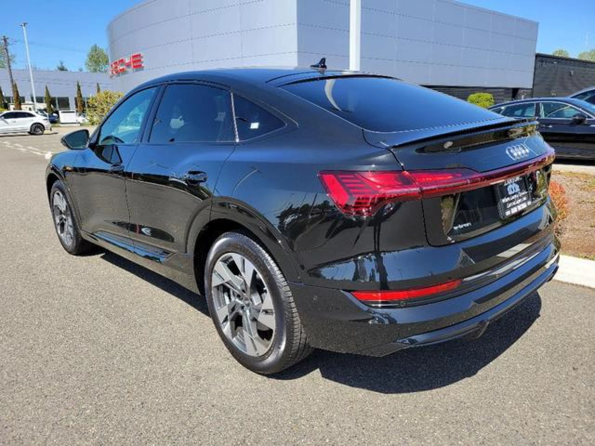 2023 Audi e-tron S line Premium