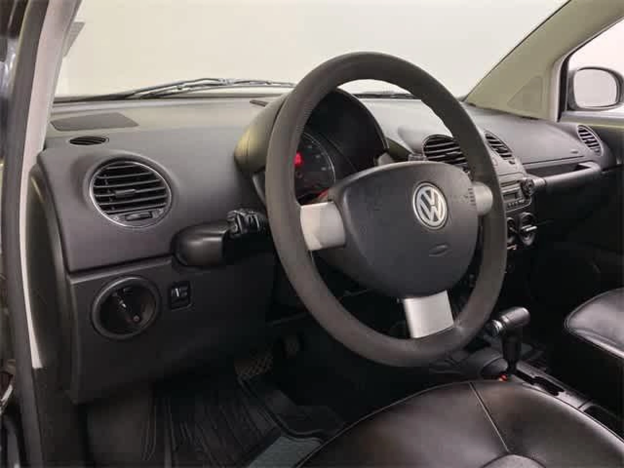 2007 Volkswagen New Beetle New Beetle (M5)