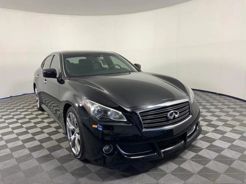 2013 INFINITI M56 Base