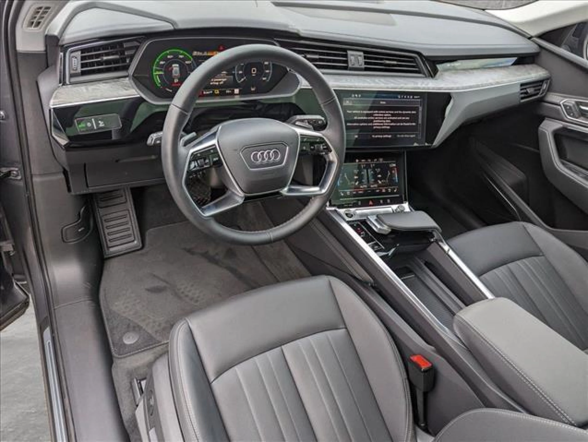 2023 Audi e-tron Premium Plus