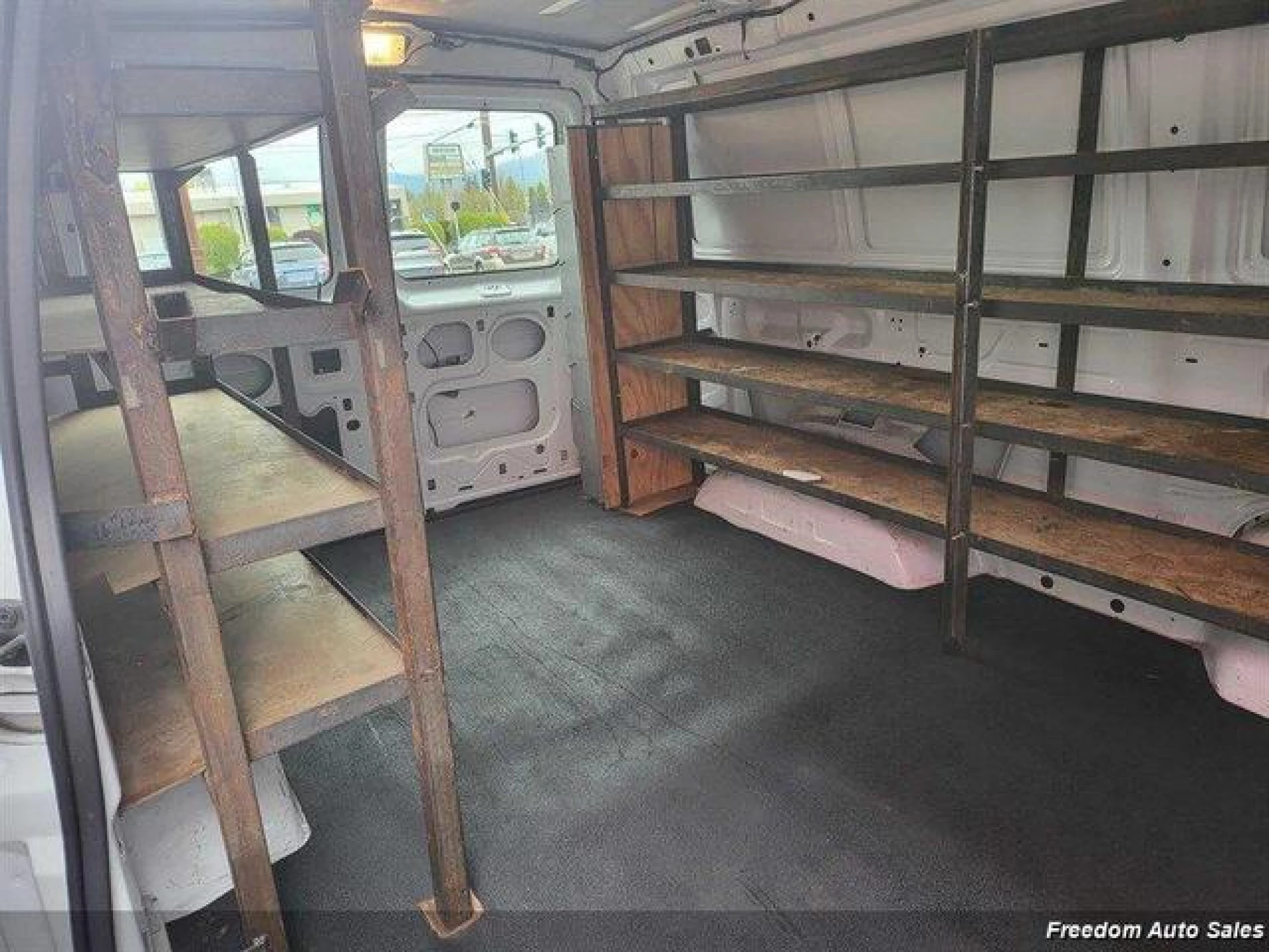 2006 Ford E150 Cargo