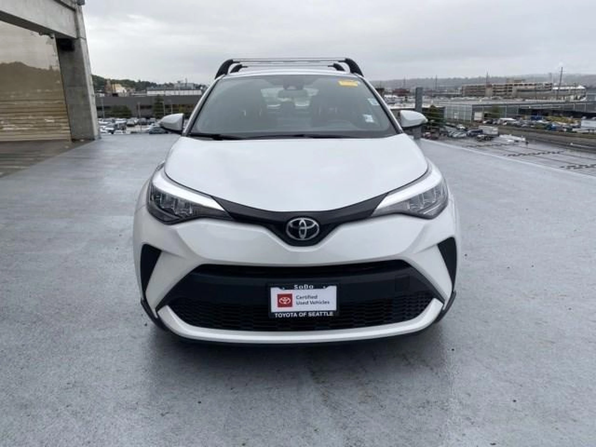 2022 Toyota C-HR XLE