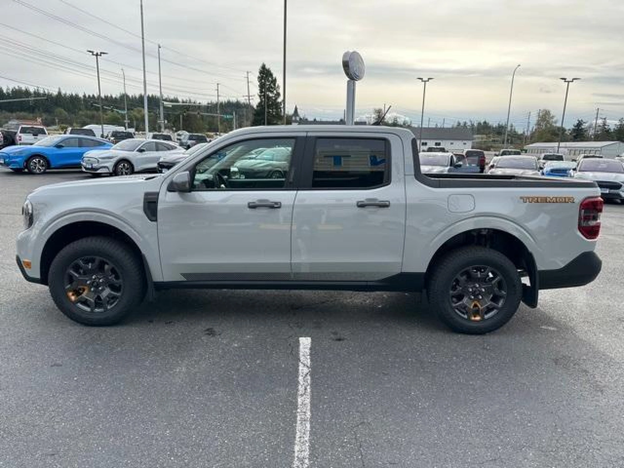 2023 Ford Maverick Lariat