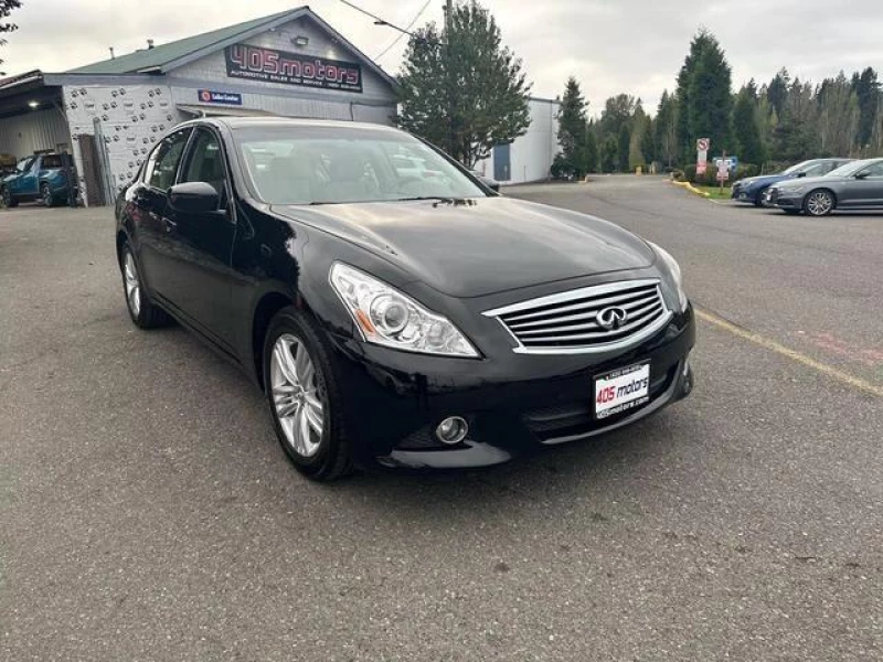 2013 INFINITI G37x Base
