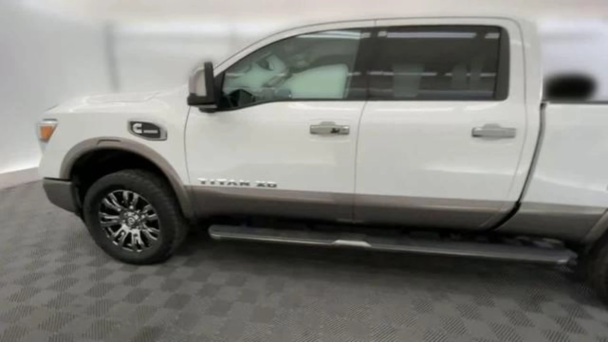 2016 Nissan Titan XD Platinum Reserve