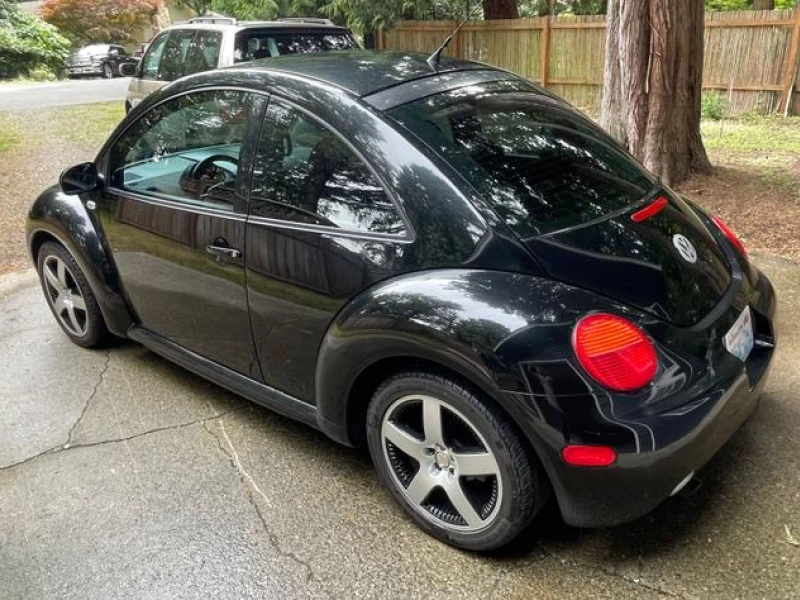 2002 Volkswagen New Beetle Sport