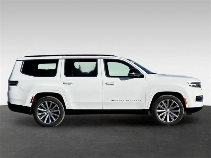 2023 Jeep Grand Wagoneer 4x4