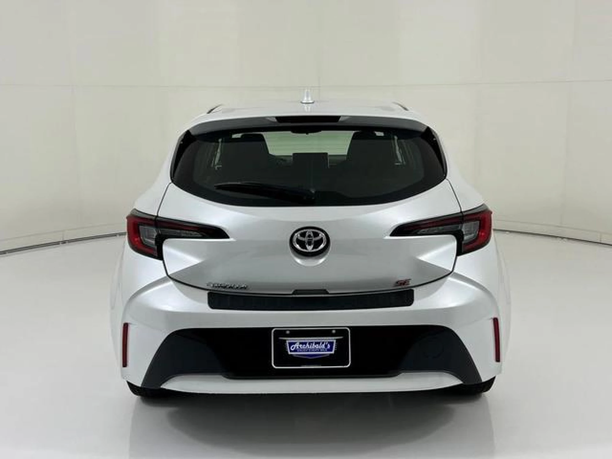 2023 Toyota Corolla Hatchback SE