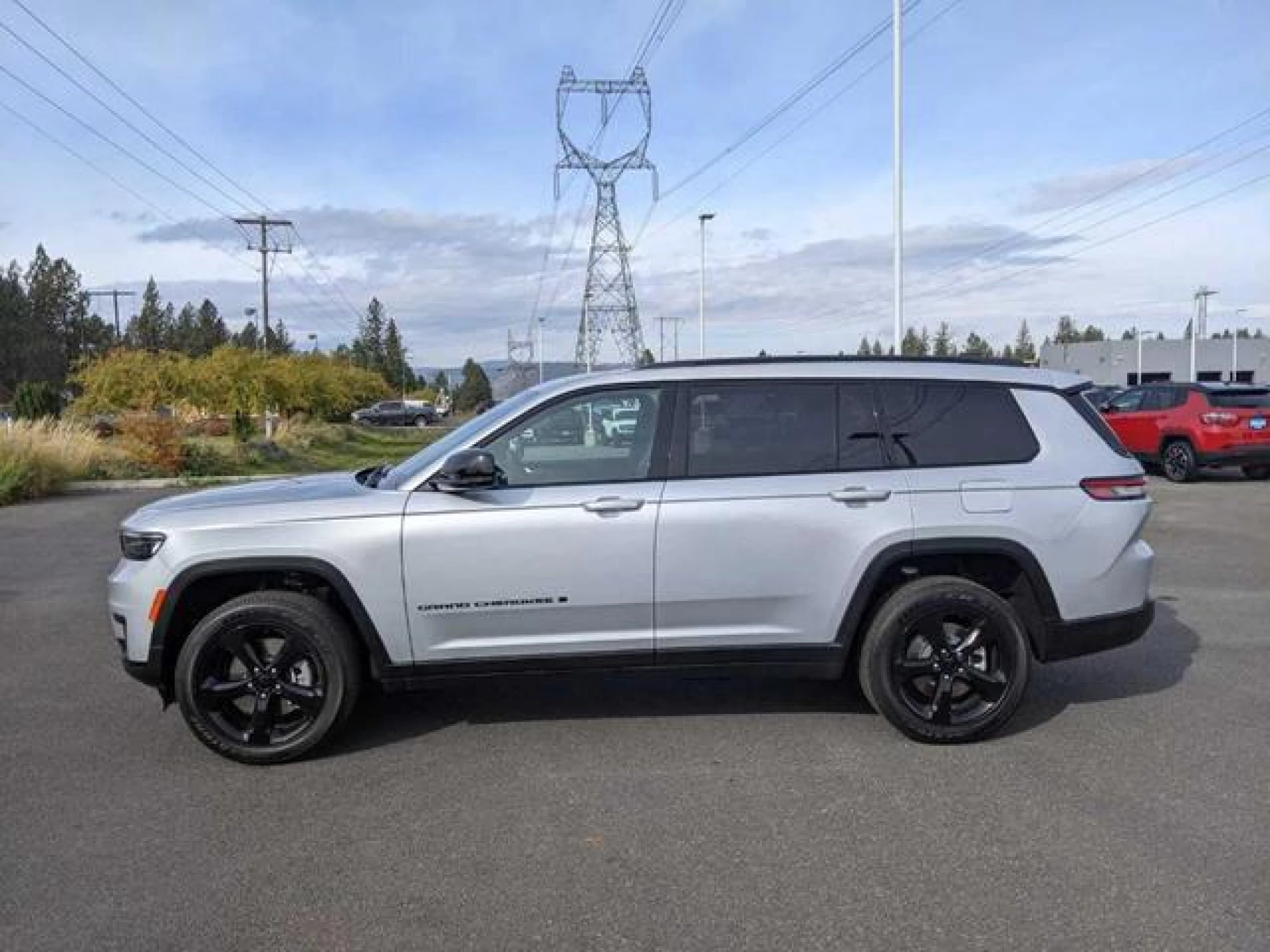 2023 Jeep Grand Cherokee L Laredo