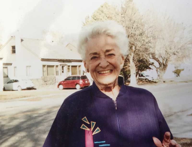 Laura Adams