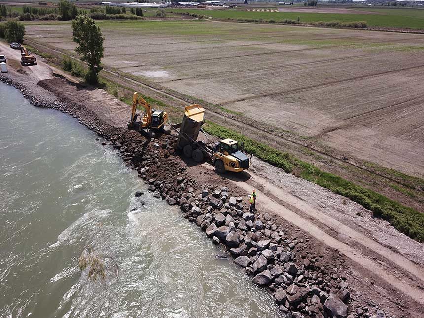 Levee