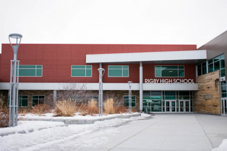 Jefferson School District announces back to school plan East Idaho News