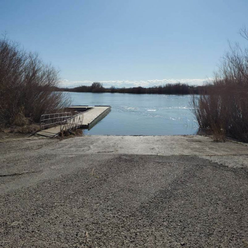 Boat dock in Roberts