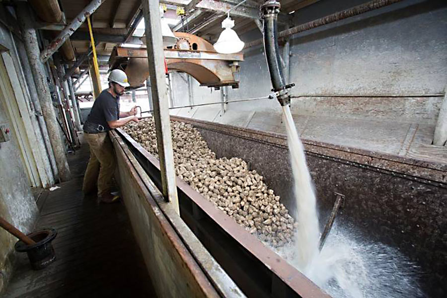 5 hurt in explosion at Idaho sugarbeet plant East Idaho News