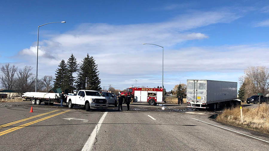 Crash closes highway intersection in Blackfoot East Idaho News