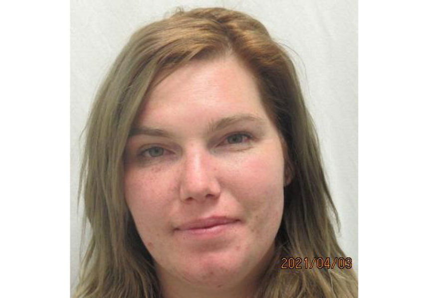 Kaylea Mazurek, Warrant arrest; battery on an officer