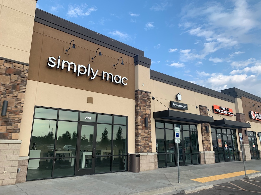 Customers frustrated in wake of Simply Mac closure as items remain locked inside - Vimarsana News