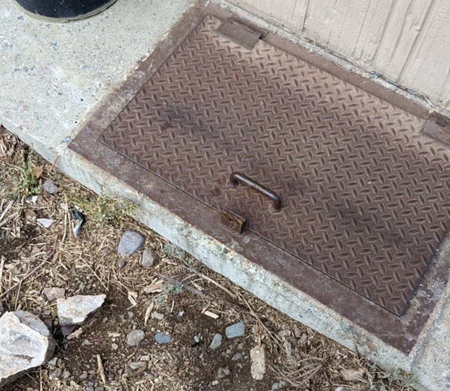 poop 1