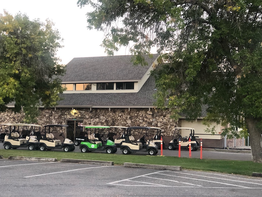 9 iron grill restaurant