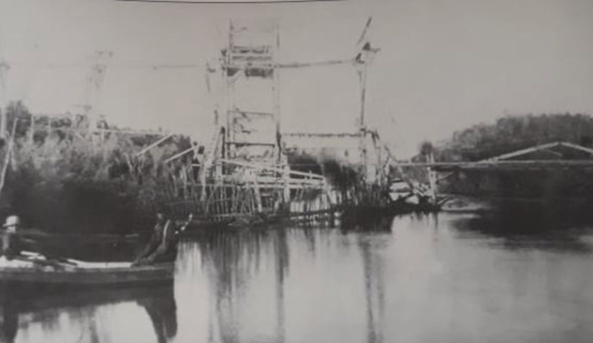 Before the Minidoka Dam was built Peter August Peterson a Swedish immigrant built a waterwheel to pull water from the Snake River.