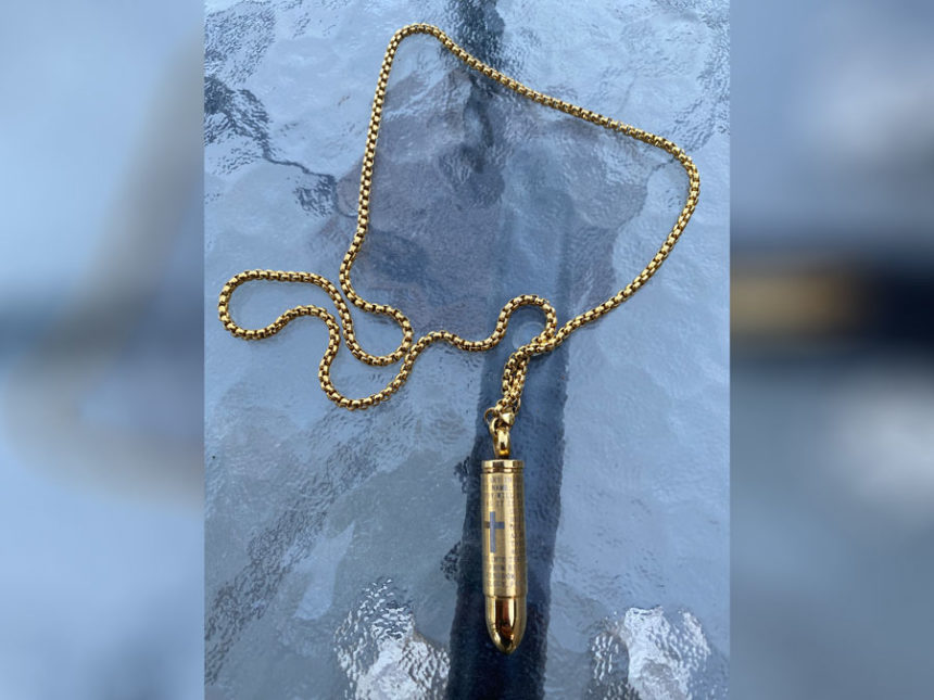 hobbs necklace