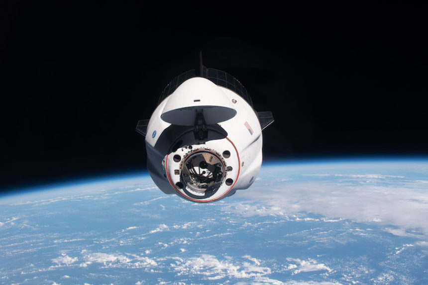 spacex splashdown
