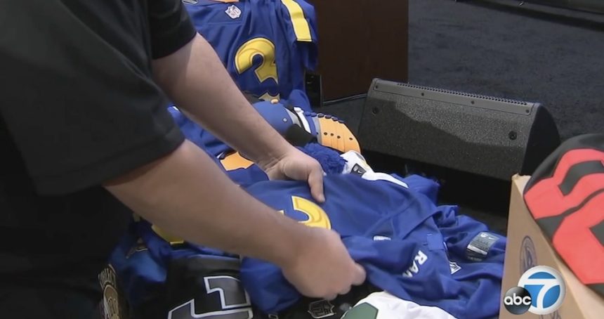 NFL clothes
