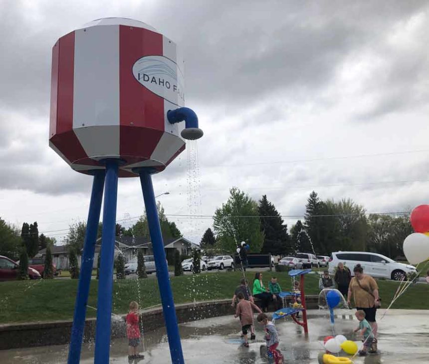 City officials unveil new splash pad at Idaho Falls park East Idaho News