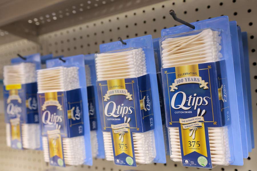 How we got addicted to using Q-tips the wrong way - Vimarsana News