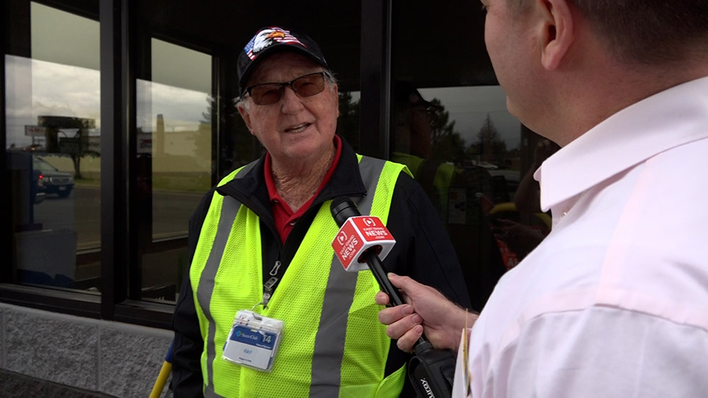 A Feel Good Friday surprise for an 87-year-old gas station worker set to retire this month - Vimarsana News