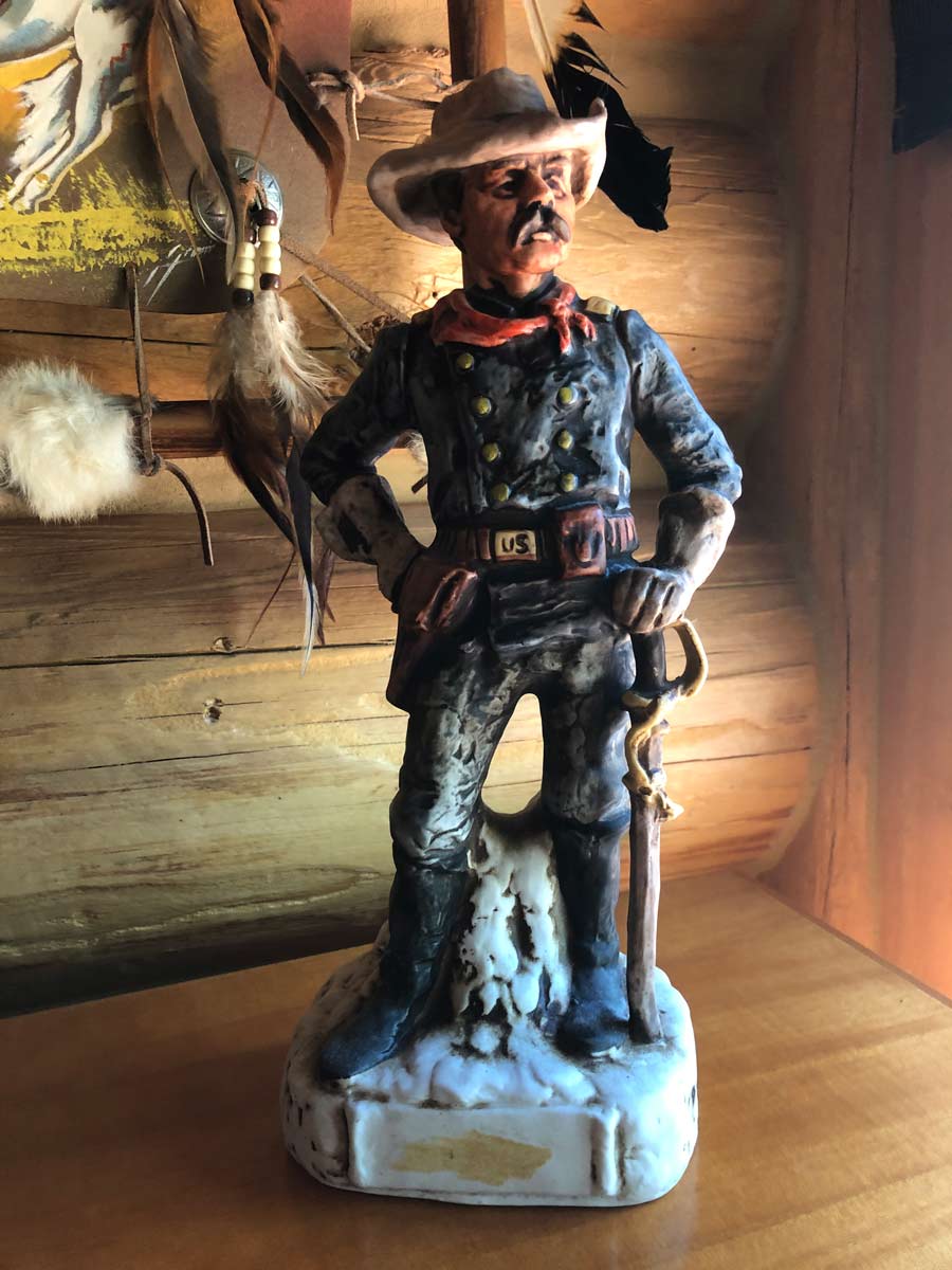 marcus reno statue