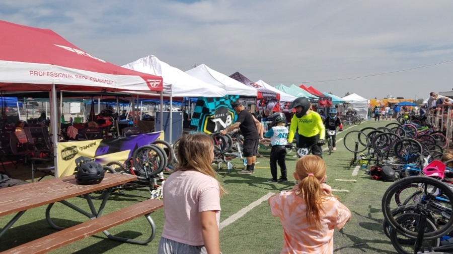 Snake River BMX holds Idaho state championship race at Sandy Downs