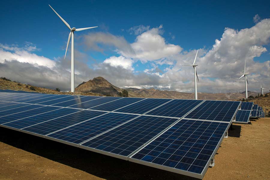 Wind energy boom and golden eagles collide in the US West - Vimarsana News
